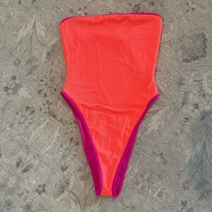 Lovewave Onepiece Swimsuit